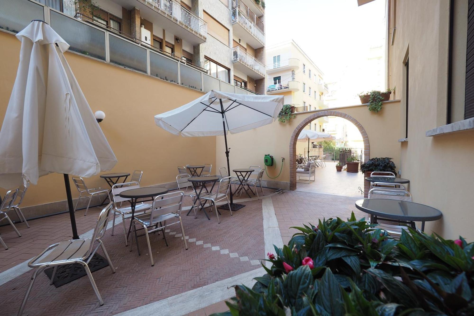 Hotel Osimar Roma Esterno foto
